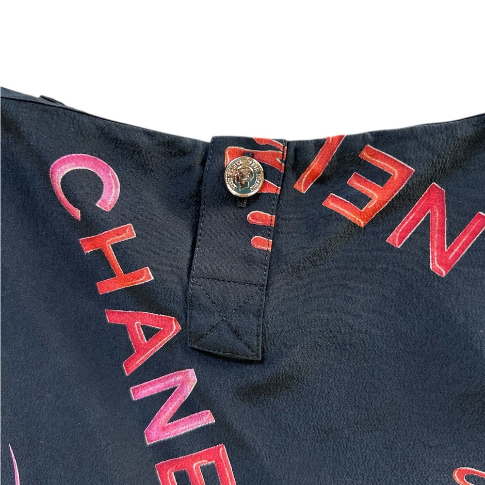 Vintage Chanel Rouge Logo-Print Silk Tank Top - Spring/Summer 1996 Collection - Picture 2 of 12